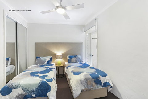 Noosa De Villa - Holiday Adelaide 9