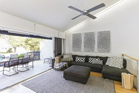 Noosa De Villa - Holiday Adelaide 11