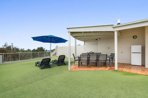 Mirra Chana - Holiday Adelaide 9