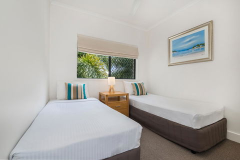 Mirra Chana - Holiday Adelaide 19