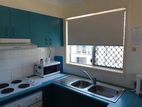 Surfers Beach Resort One - Holiday Adelaide 14