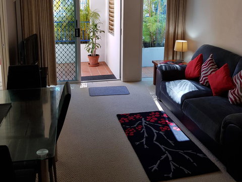 Surfers Beach Resort One - Holiday Adelaide 17