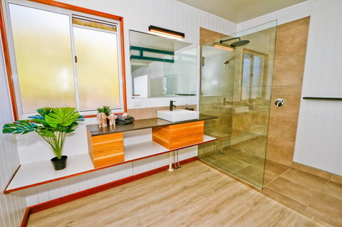 The Summit 1770 - Holiday Adelaide 0