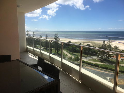 Kirra Surf Apartments - Holiday Adelaide 36