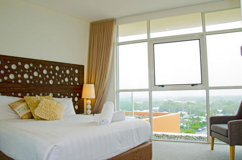 Kirra Surf Apartments - Holiday Adelaide 8