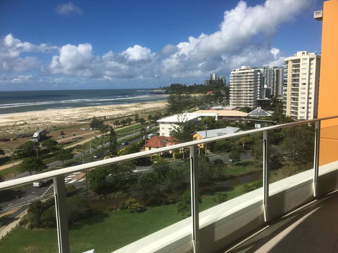 Kirra Surf Apartments - Holiday Adelaide 33