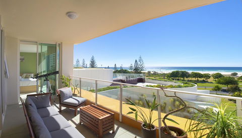 Kirra Surf Apartments - Holiday Adelaide 20