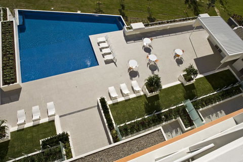 Kirra Surf Apartments - Holiday Adelaide 13