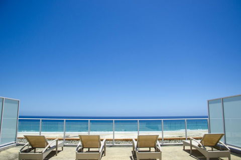 Kirra Surf Apartments - Holiday Adelaide 22