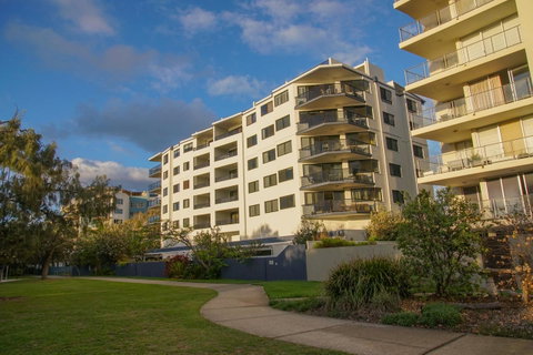San Marino By The Sea Apartments - Holiday Adelaide 28