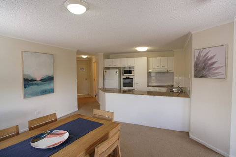San Marino By The Sea Apartments - Holiday Adelaide 9