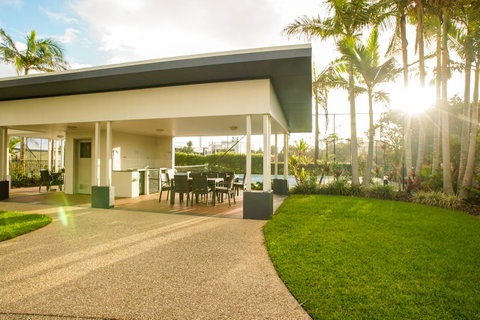 San Marino By The Sea Apartments - Holiday Adelaide 24
