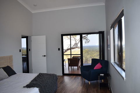 Ironbark House - Holiday Adelaide 42