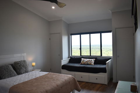 Ironbark House - Holiday Adelaide 36