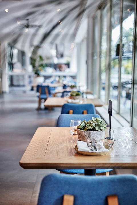 Novotel Cairns Oasis Resort - Holiday Adelaide 19
