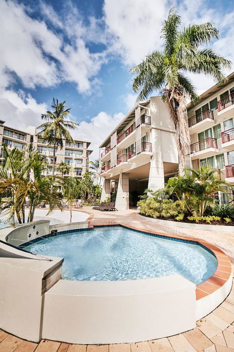 Novotel Cairns Oasis Resort - Holiday Adelaide 20