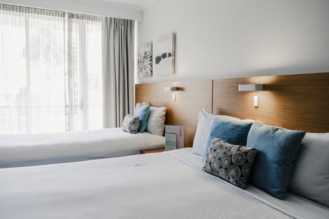 Novotel Cairns Oasis Resort - Holiday Adelaide 23