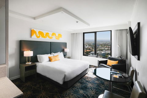Voco Gold Coast, An IHG Hotel - Holiday Adelaide 20