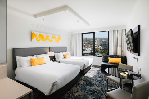 Voco Gold Coast, An IHG Hotel - Holiday Adelaide 44