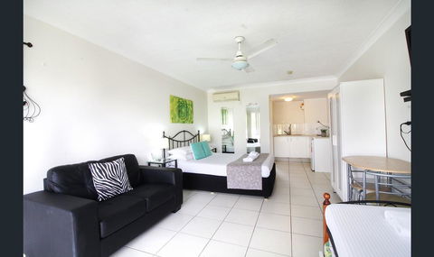Bay Of Palms - Holiday Adelaide 25