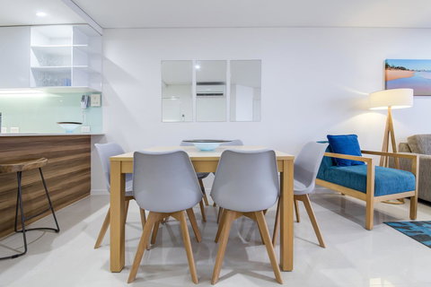 Coco Mooloolaba - Holiday Adelaide 13