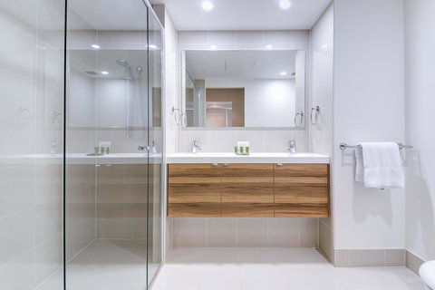 Coco Mooloolaba - Holiday Adelaide 18