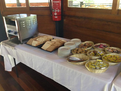 Fraser Island Retreat - Holiday Adelaide 1