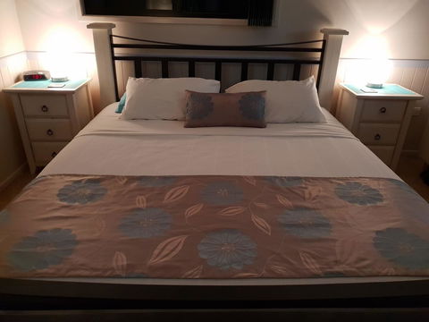 Boutique Bungalows - Holiday Adelaide 6