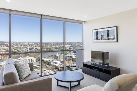 The Milton Brisbane - Holiday Adelaide 1