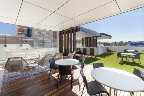 The Milton Brisbane - Holiday Adelaide 13