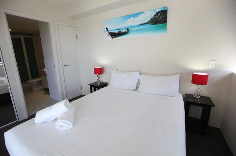 Tribeca Apartments - Holiday Adelaide 10
