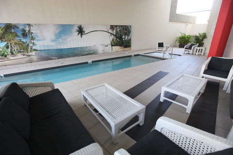 Tribeca Apartments - Holiday Adelaide 2