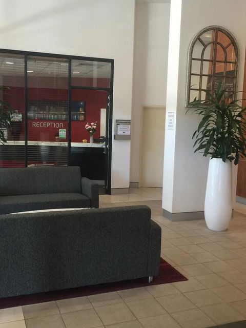Tribeca Apartments - Holiday Adelaide 16