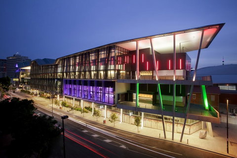 Evolution Apartments - Holiday Adelaide 19