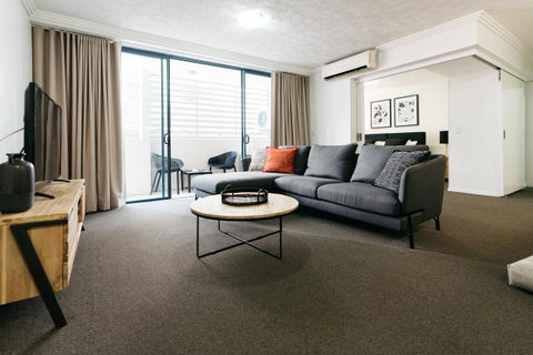 Gabba Central Apartments - Holiday Adelaide 2