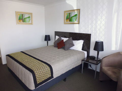 Burke & Wills Motor Inn - Holiday Adelaide 27