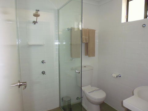 Burke & Wills Motor Inn - Holiday Adelaide 23