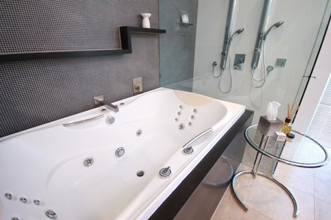 Oceans Mooloolaba - Holiday Adelaide 35