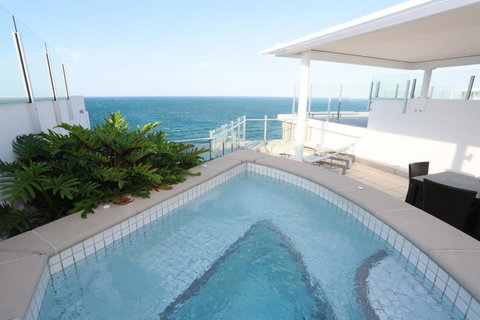Oceans Mooloolaba - Holiday Adelaide 40