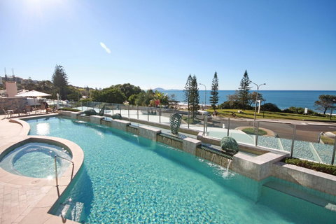 Oceans Mooloolaba - Holiday Adelaide 11