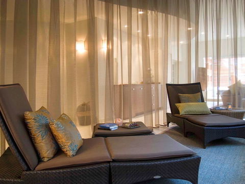 Pullman Cairns International - Holiday Adelaide 36