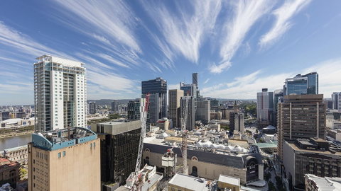 Oaks Brisbane Festival Suites - Holiday Adelaide 2