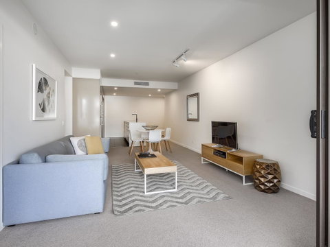 Opera Apartments South Brisbane - Holiday Adelaide 2