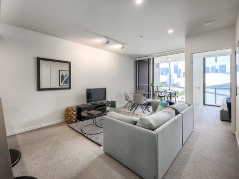 Opera Apartments South Brisbane - Holiday Adelaide 4