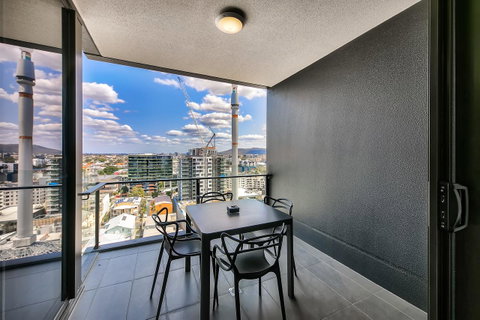 Opera Apartments South Brisbane - Holiday Adelaide 13