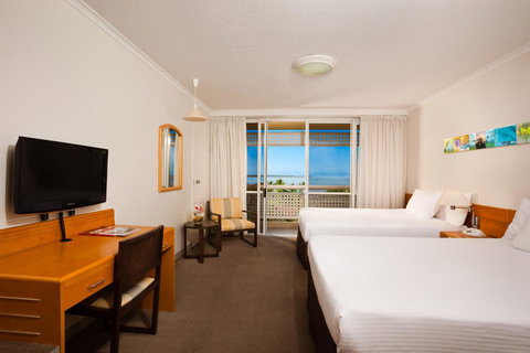 Cairns Harbourside Hotel - Holiday Adelaide 21