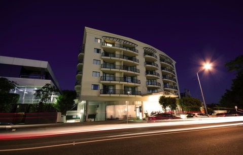 Central Cosmo Apartment Hotel - Holiday Adelaide 21