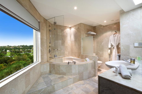 RACV Royal Pines Resort Gold Coast - Holiday Adelaide 22