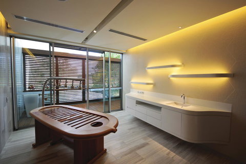 RACV Royal Pines Resort Gold Coast - Holiday Adelaide 30