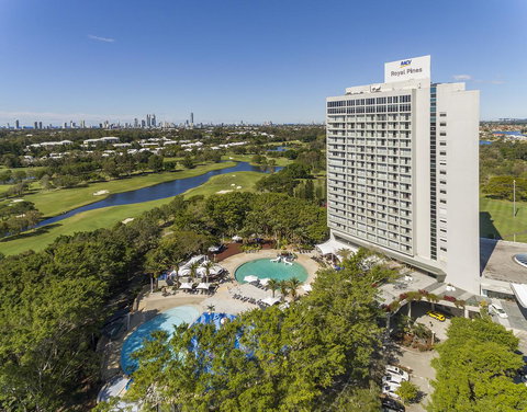 RACV Royal Pines Resort Gold Coast - Holiday Adelaide 0